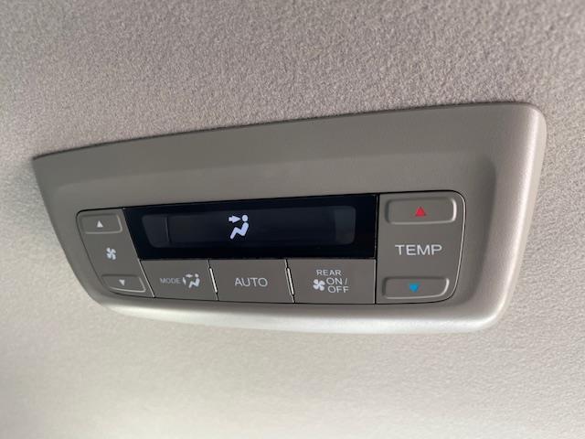 ステップワゴンスパーダ スパーダハイブリッドG・EXホンダセンシングブラスタ 純正9インチナビ/CD/DVD/BT/HDMI/フルセグ/バックカメラ/ハーフレザーシート/シートヒーター/ホンダセンシング/レーダークルーズ/両側パワスラ/シーケンシャル(35枚目)