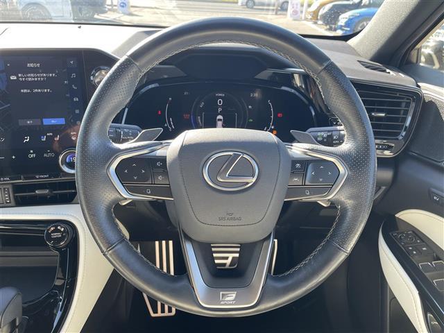 NX NX350h Fスポーツ 純正ナビ/フルセグ/全方位カメラ/マークレビンソン/パノラマルーフ/本革シート/パワーシート/メモリーシート/シートヒーター/エアーシート/BSM/ドラレコ前後/LEDライト/レーダークルーズ(2枚目)