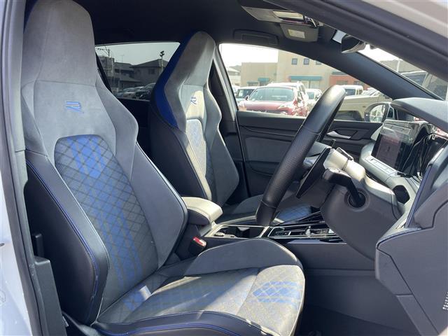 ゴルフＲ ＴＳＩ　４モーション　純正ナビ／フルセグ／バックカメラ／ハーフレザーシート／シートヒーター／ステアリングヒーター／レーダークルーズ／ビルトインＥＴＣ（15枚目）