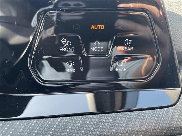 ゴルフＲ ＴＳＩ　４モーション　純正ナビ／フルセグ／バックカメラ／ハーフレザーシート／シートヒーター／ステアリングヒーター／レーダークルーズ／ビルトインＥＴＣ（25枚目）