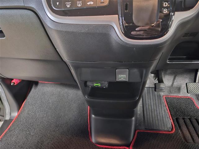 N-BOX G・ターボLパッケージ 禁煙車 ワンオーナ バックカメラ ドラレコ クルコン 純正オプHIDヘッドランプ オートライト ターボ 純正ナビTV 両側パワスラ ビルトインETC 純正14インチAW スマートキー エンジンスイッチ(6枚目)