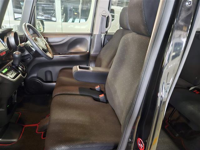 N-BOX G・ターボLパッケージ 禁煙車 ワンオーナ バックカメラ ドラレコ クルコン 純正オプHIDヘッドランプ オートライト ターボ 純正ナビTV 両側パワスラ ビルトインETC 純正14インチAW スマートキー エンジンスイッチ(26枚目)