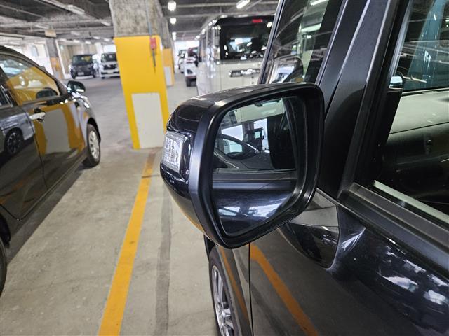 N-BOX G・ターボLパッケージ 禁煙車 ワンオーナ バックカメラ ドラレコ クルコン 純正オプHIDヘッドランプ オートライト ターボ 純正ナビTV 両側パワスラ ビルトインETC 純正14インチAW スマートキー エンジンスイッチ(32枚目)