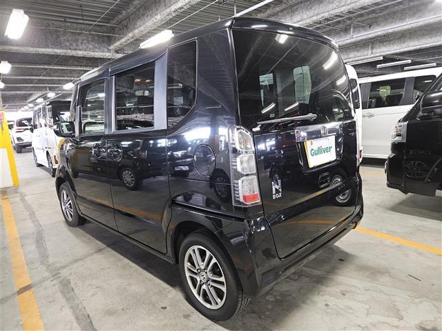N-BOX G・ターボLパッケージ 禁煙車 ワンオーナ バックカメラ ドラレコ クルコン 純正オプHIDヘッドランプ オートライト ターボ 純正ナビTV 両側パワスラ ビルトインETC 純正14インチAW スマートキー エンジンスイッチ(43枚目)
