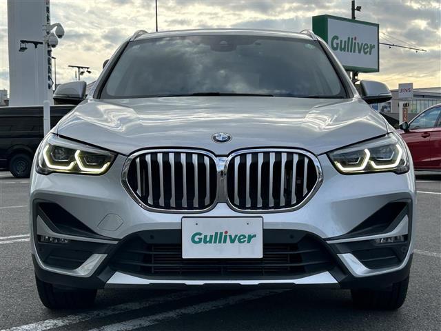 X1 xDrive 18d xライン 純正ナビ/Pスタート/スマートキー/ステアリングスイッチ/レーダークルコン/ドライブモードセレクト/クリアランスソナー/社外フロアマット/純正19インチAW/LEDヘッドライト/ハーフレザー/ETC(3枚目)