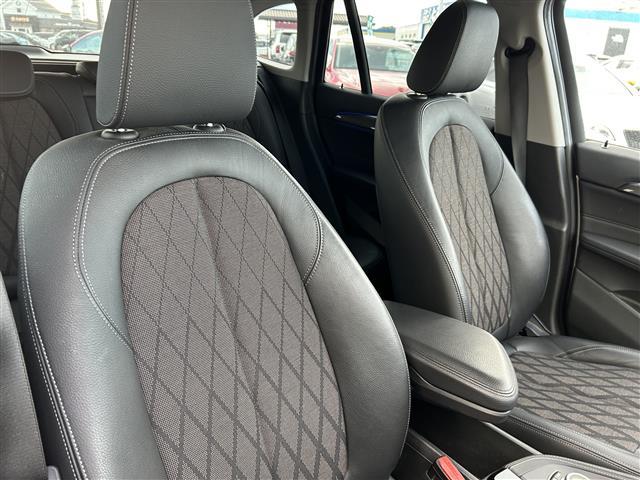 X1 xDrive 18d xライン 純正ナビ/Pスタート/スマートキー/ステアリングスイッチ/レーダークルコン/ドライブモードセレクト/クリアランスソナー/社外フロアマット/純正19インチAW/LEDヘッドライト/ハーフレザー/ETC(25枚目)