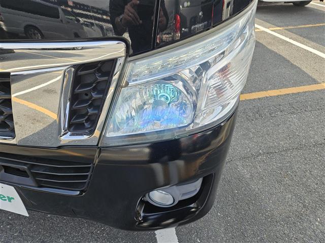 NV350キャラバンバン ロングプレミアムGXターボ 禁煙車 バックカメラ 前後ドライブレコーダー エマブレ デジタルルームミラー 純正HIDオートライト 社外ナビTV ビルトインETC 社外15インチAW スマートキー プッシュエンジンスタート(6枚目)