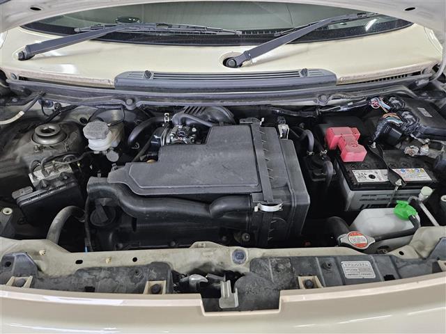 アルトラパン X 禁煙車 バックカメラ HIDヘッドランプ オートライト 純正MOPナビ ワンセグテレビ オートエアコン 革巻きステアリング レザー調シート 純正14インチAW スマートキー プッシュエンジンスタート(6枚目)