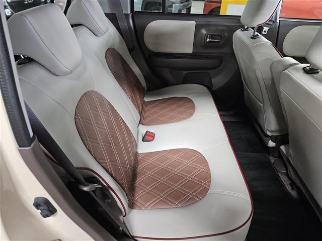 アルトラパン X 禁煙車 バックカメラ HIDヘッドランプ オートライト 純正MOPナビ ワンセグテレビ オートエアコン 革巻きステアリング レザー調シート 純正14インチAW スマートキー プッシュエンジンスタート(8枚目)