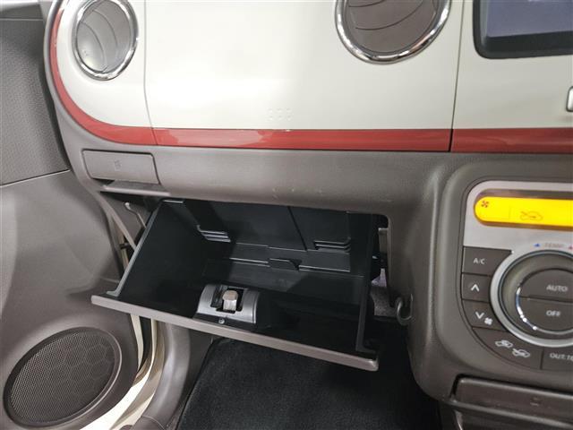 アルトラパン X 禁煙車 バックカメラ HIDヘッドランプ オートライト 純正MOPナビ ワンセグテレビ オートエアコン 革巻きステアリング レザー調シート 純正14インチAW スマートキー プッシュエンジンスタート(21枚目)