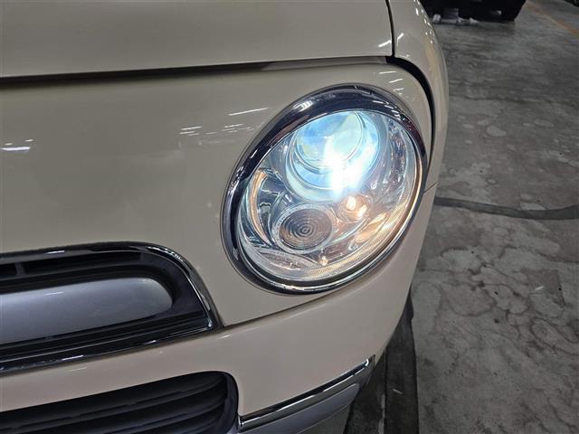 アルトラパン X 禁煙車 バックカメラ HIDヘッドランプ オートライト 純正MOPナビ ワンセグテレビ オートエアコン 革巻きステアリング レザー調シート 純正14インチAW スマートキー プッシュエンジンスタート(29枚目)