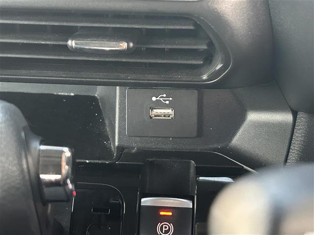 ルークス ハイウェイスター　Ｘ　プロパイロットエディション　純正９型ナビ／全方位モニター／両側パワースライドドア／ハンズフリースライドドア／ドライブレコーダー／ＥＴＣ／プロパイロット／衝突被害軽減システム／横滑り防止装置／盗難防止装置／ＡＢＳ／純正アルミ（10枚目）