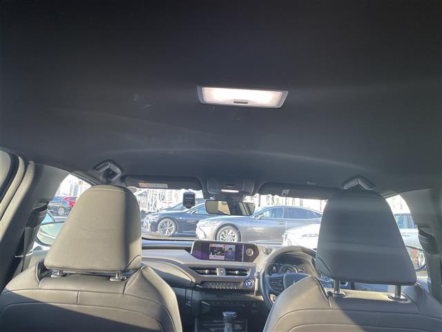 UX UX250h バージョンC レクサスセーフティシステム 純正ナビ 合皮レザーシート 前席パワーシート 前席シートヒーター ドライブレコーダー ETC2.0 バックカメラ レーダークルーズコントロール スペアキー(34枚目)