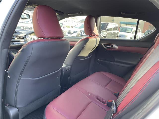 CT CT200h Fスポーツ レザーシート 前席パワーシート 前席シートヒーター LEDヘッドライト オートライト クルーズコントロール 純正ナビ ステアリングスイッチ ドライブレコーダー ETC2.0 スマートキー(16枚目)