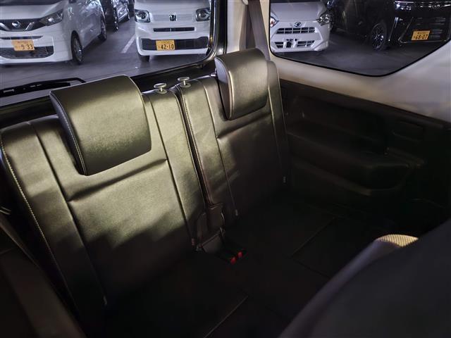 ジムニー ランドベンチャー IC付ターボ 禁煙車 社外LEDヘッドランプ 革巻きステアリング ステアリングスイッチ 合皮シート 前席シートヒーター 純正16インチアルミホイール リモコンキー(7枚目)