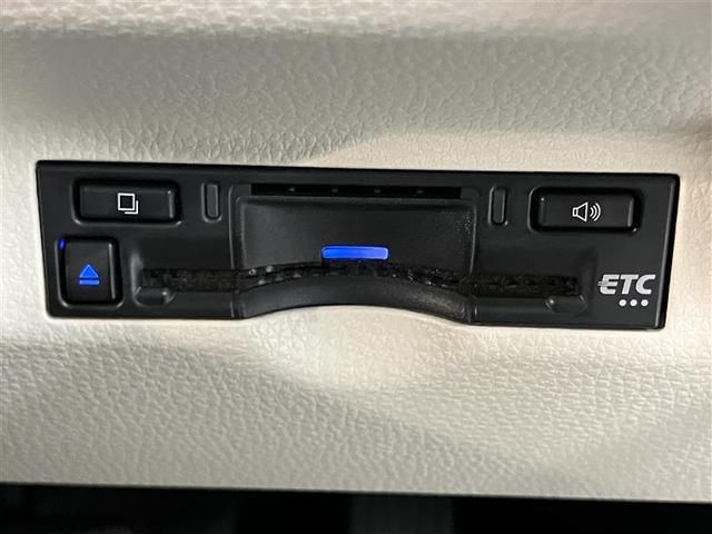シエンタ ハイブリッドＺ　両電動スライドドア　衝突軽減Ｂ　ナビＴＶ　１オーナ　キーフリー　エアコン　バックモニタ－　盗難防止　スマ－トキ－　ＬＥＤヘッドライト　ＷＳＲＳ　横滑り防止装置　サイドエアバッグ　整備記録簿　ＥＴＣ（10枚目）