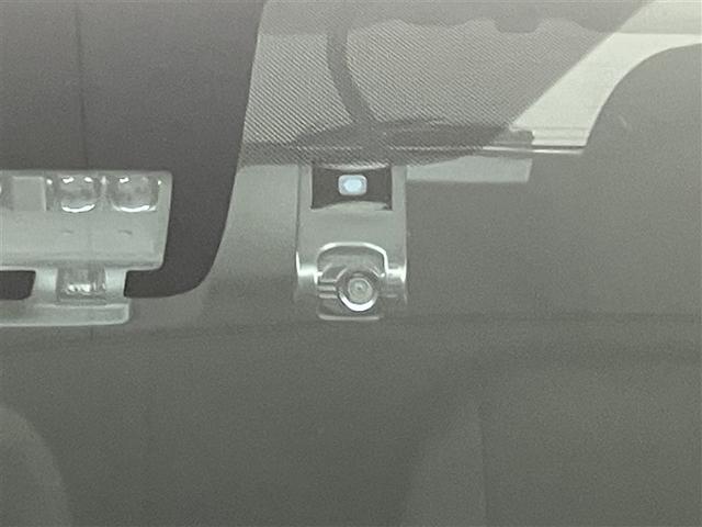 アクア Sスタイルブラック クルーズコントロール 記録簿あり イモビライザー LEDライト スマートキープッシュスタート アルミホイール Wエアバッグ キーフリ ドラレコ付き 横滑り防止装置付き フルオートエアコン ABS PS(6枚目)