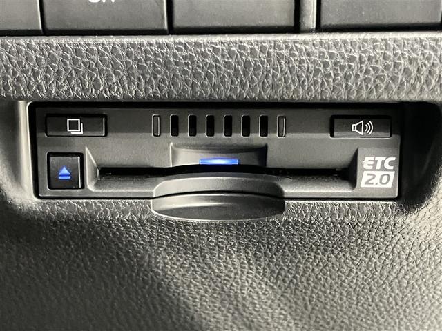 ハリアー Ｚ　盗難防止　パノラマルーフ　運転席パワーシート　地デジ　横滑防止装置　リアビューカメラ　ヘッドライトＬＥＤ　アルミホイール　点検記録簿　Ｗエアバッグ　キーレス　ドラレコ付き　スマートキ－　エアコン（10枚目）