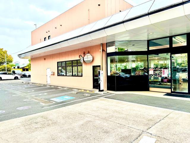 ハリアー Ｚ　盗難防止　パノラマルーフ　運転席パワーシート　地デジ　横滑防止装置　リアビューカメラ　ヘッドライトＬＥＤ　アルミホイール　点検記録簿　Ｗエアバッグ　キーレス　ドラレコ付き　スマートキ－　エアコン（38枚目）