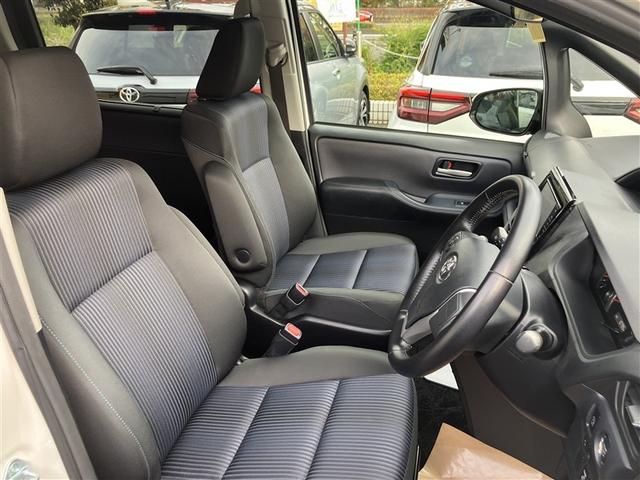 ヴォクシー ZS 両電動スライドドア 地デジ 盗難防止システム オートエアコン ダブルエアバッグ DVD再生可 ETC LEDヘッドライト キーレスエントリー メモリーナビ ナビTV AUX 3列シート 横滑り防止(7枚目)