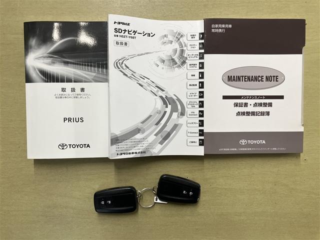 プリウス Ａ　衝突軽減ブレーキシステム　Ｂモニタ　記録簿有　ＬＥＤヘッド　クルーズコントロール　セキュリティー　スマートキー　パワーステアリング　Ｐシート　ＥＴＣ　１オーナー　アルミホイル　オートエアコン　ＳＲＳ（19枚目）
