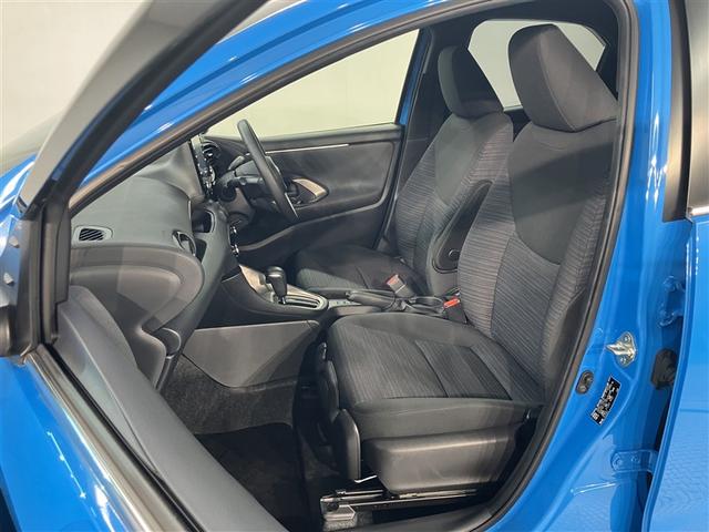 ヤリス Ｚ　サイドＳＲＳ　ＡＡＣ　バックモニタ　スマキー　横滑防止装置　キーフリー　１オーナー　ＬＥＤランプ　パワーウインドウ　助手席エアバック　クルコン　エアバッグ　パワーステアリング　盗難防止システム　ナビ（15枚目）