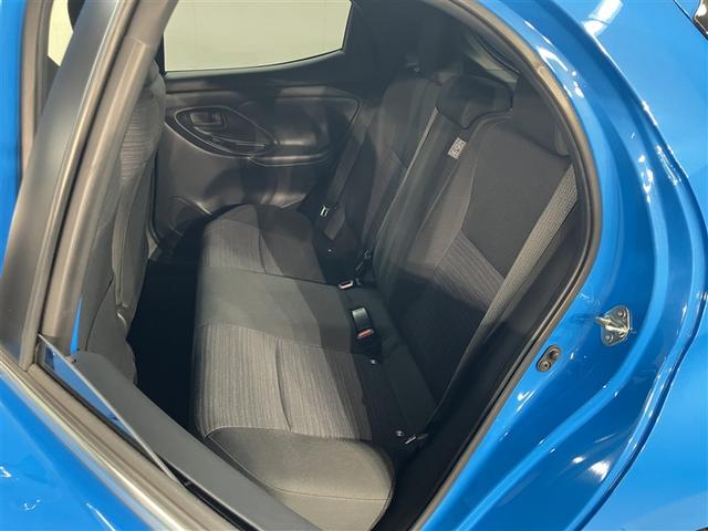 ヤリス Ｚ　サイドＳＲＳ　ＡＡＣ　バックモニタ　スマキー　横滑防止装置　キーフリー　１オーナー　ＬＥＤランプ　パワーウインドウ　助手席エアバック　クルコン　エアバッグ　パワーステアリング　盗難防止システム　ナビ（17枚目）