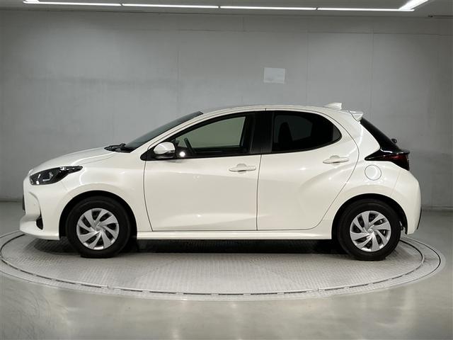 ヤリス ハイブリッドＸ　カーテンエアバッグ　イモビライザー　レンタカーアップ　スマートキー＆プッシュスタート　バックモニター　ワイヤレスキー　ＡＢＳ　ナビ　オートクルーズ　ミュージックプレイヤー接続可　Ｗエアバック　ＥＴＣ（2枚目）