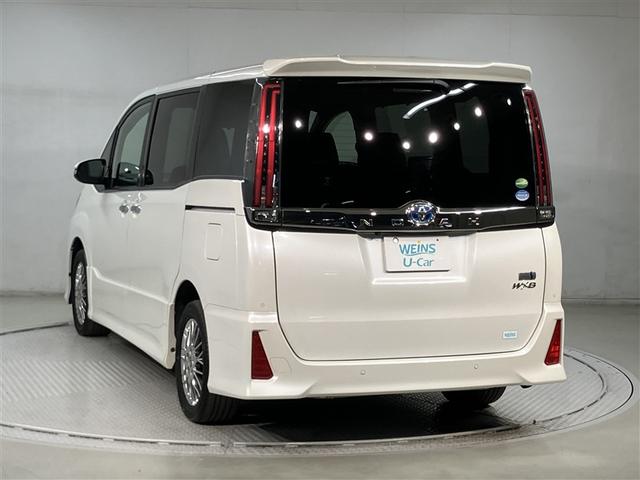 ノア ハイブリッドＳｉ　ダブルバイビーＩＩ　Ｂカメラ　横滑り防止装置　記録簿有　ＬＥＤ　地デジ　ドラレコ　ミュージックプレイヤー接続可　１オーナー　オートクルーズ　ＤＶＤ再生可　メモリナビ　エアバッグ　ＥＴＣ　ナビ＆ＴＶ　３列シート　ＡＢＳ（4枚目）