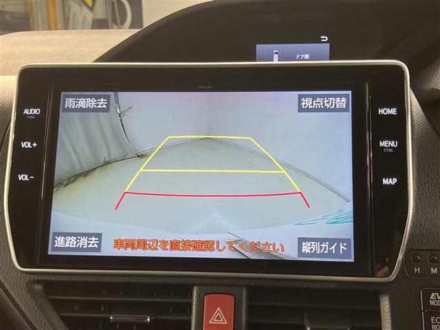ノア ハイブリッドＳｉ　ダブルバイビーＩＩ　Ｂカメラ　横滑り防止装置　記録簿有　ＬＥＤ　地デジ　ドラレコ　ミュージックプレイヤー接続可　１オーナー　オートクルーズ　ＤＶＤ再生可　メモリナビ　エアバッグ　ＥＴＣ　ナビ＆ＴＶ　３列シート　ＡＢＳ（7枚目）