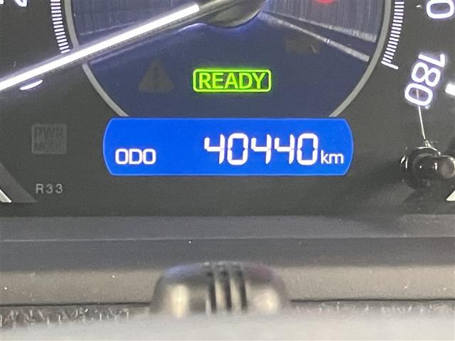 ノア ハイブリッドＳｉ　ダブルバイビーＩＩ　Ｂカメラ　横滑り防止装置　記録簿有　ＬＥＤ　地デジ　ドラレコ　ミュージックプレイヤー接続可　１オーナー　オートクルーズ　ＤＶＤ再生可　メモリナビ　エアバッグ　ＥＴＣ　ナビ＆ＴＶ　３列シート　ＡＢＳ（17枚目）