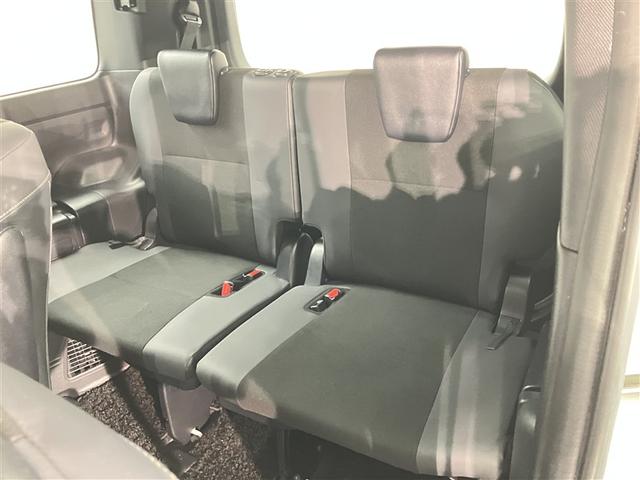 ノア ハイブリッドＳｉ　ダブルバイビーＩＩ　Ｂカメラ　横滑り防止装置　記録簿有　ＬＥＤ　地デジ　ドラレコ　ミュージックプレイヤー接続可　１オーナー　オートクルーズ　ＤＶＤ再生可　メモリナビ　エアバッグ　ＥＴＣ　ナビ＆ＴＶ　３列シート　ＡＢＳ（21枚目）