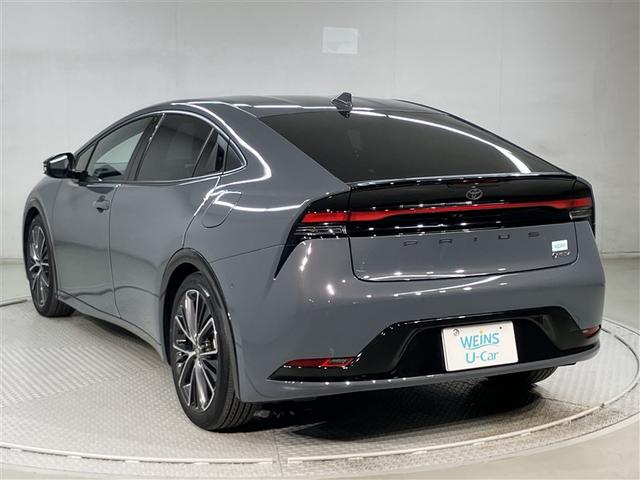 プリウス Z リアカメラ プリクラッシュ PWシート 1オーナ AC100V電源 LEDランプ オートクルーズ アルミホイール ドライブレコーダ AC 運転席エアバッグ 横滑り防止装置 ETC付 盗難防止システム(4枚目)