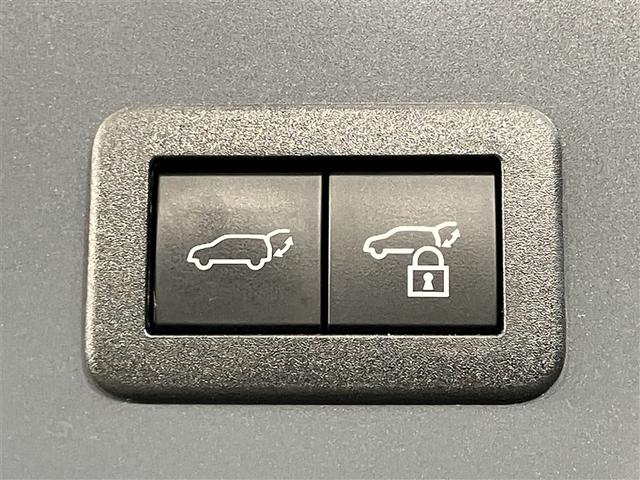 プリウス Z リアカメラ プリクラッシュ PWシート 1オーナ AC100V電源 LEDランプ オートクルーズ アルミホイール ドライブレコーダ AC 運転席エアバッグ 横滑り防止装置 ETC付 盗難防止システム(25枚目)