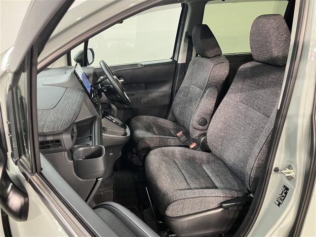 シエンタ ハイブリッドＺ　ＴＳＳ　ワンオーナ　エアバック　アルミ　キーレスエントリー　ナビＴＶ　イモビライザー　整備記録簿　バックモニター　ＬＥＤヘッドライト　ＥＴＣ車載器　横滑り防止　スマートキー　オートエアコン　ＷＳＲＳ（18枚目）