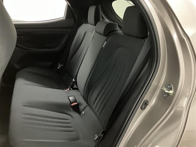 ヤリス X PCS スマートキーシステム 横滑り防止装置付き ワイヤレスキー バックガイドモニター 盗難防止 サイドエアバック エアコン Wエアバッグ パワーウインドウ ETC付き パワステ 運転席エアバッグ(33枚目)