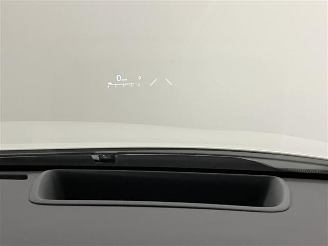 ハリアー Z エアロ 盗難防止 パノラマルーフ 運転席パワーシート 地デジ 横滑防止装置 リアビューカメラ ヘッドライトLED アルミホイール Wエアバッグ キーレス ドラレコ付き スマートキ- サイドエアバッグ(17枚目)