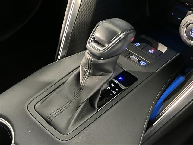 ハリアー Z エアロ 盗難防止 パノラマルーフ 運転席パワーシート 地デジ 横滑防止装置 リアビューカメラ ヘッドライトLED アルミホイール Wエアバッグ キーレス ドラレコ付き スマートキ- サイドエアバッグ(21枚目)