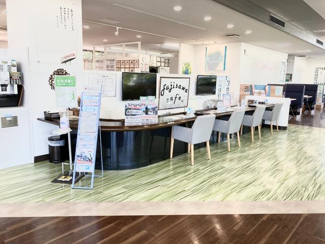 カローラツーリング ダブルバイビー 衝突被害軽減ブレーキ オートエアコン リアカメラ クルコン LEDヘッドライト スマートキー フルセグテレビ ESC イモビ アルミホイール ETC ワンオーナー キーレス ドライブレコーダー 記録簿(46枚目)