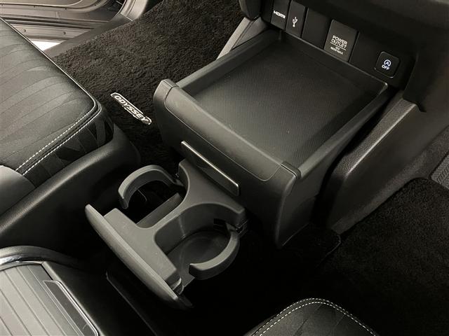 オデッセイ アブソルート・ＥＸホンダセンシング　フルセグテレビ　ワンオーナ　アルミ　横滑り防止装置　Ｐシート　軽減ブレーキ　ナビ＆ＴＶ　スマキー　サイドエアバック　ＥＴＣ車載器　エアバック　ＡＢＳ　ドライブレコーダー　盗難防止　オートエアコン（26枚目）