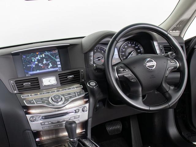 シーマ ハイブリッド　ＶＩＰ　Ｇ　（禁煙車）（サンルーフ）（リアエンターシステム）（ＢＯＳＥサウンド）（黒本革シート）（エアシート）（シートヒーター）（ＨＤＤワイドマルチナビ）（アラウンドビューモニター）（エマージェンシーブレーキ）（32枚目）