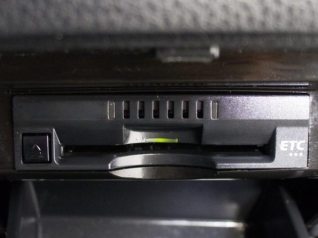 カムリ Gレザーパッケージ (禁煙車)(ワンオーナー)(点検記録簿8枚)(メーカーオプションSDナビ)(セーフティセンス)(レーダークルーズ)(プリクラッシュ)(LDA)(BSM)(クリアランスソナー)(シートヒーター)(黒革)(35枚目)