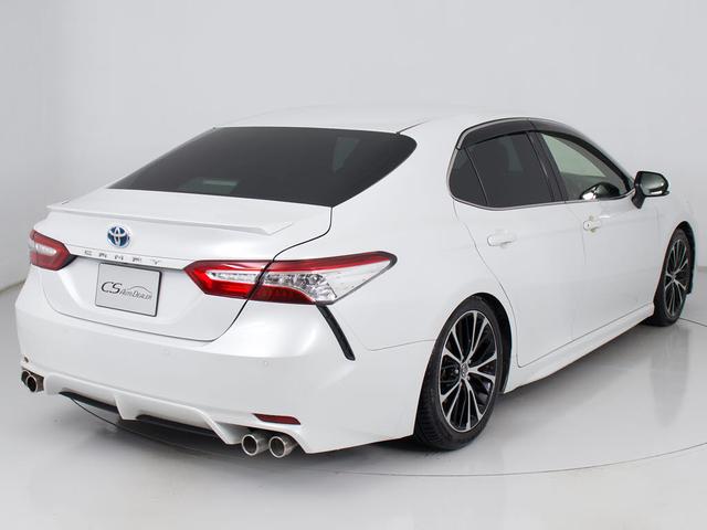 カムリ WS (トヨタセーフティセンス)(プリクラッシュ)(レーダークルーズ)(LDA)(クリアランスソナー)(LEDヘッドライト)(メーカーオプションSDマルチナビ)(ハーフレザーシート)(カラーバックモニター)(13枚目)