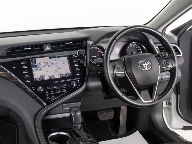 カムリ Gレザーパッケージ (禁煙車)(点検整備記録簿8枚)(メーカーオプションSDナビ)(新品スピンドル)(セーフティセンス)(レーダークルーズ)(プリクラッシュ)(BSM)(HUD)(クリアランスソナー)(シートヒーター)(32枚目)