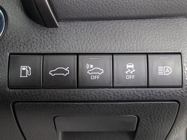 カムリ Gレザーパッケージ (禁煙車)(点検整備記録簿8枚)(メーカーオプションSDナビ)(新品スピンドル)(セーフティセンス)(レーダークルーズ)(プリクラッシュ)(BSM)(HUD)(クリアランスソナー)(シートヒーター)(33枚目)