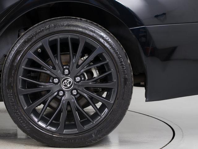 カムリ WS (禁煙車)(セーフティセンス)(レーダークルーズ)(プリクラッシュ)(LDA)(障害物センサー)(18インチAW)(ブラックハーフレザー)(パワーシート)(LEDヘッドライト)(オートハイビーム)(20枚目)