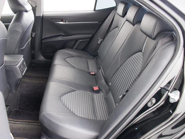 カムリ WS (禁煙車)(セーフティセンス)(レーダークルーズ)(プリクラッシュ)(LDA)(障害物センサー)(18インチAW)(ブラックハーフレザー)(パワーシート)(LEDヘッドライト)(オートハイビーム)(30枚目)