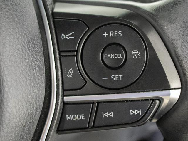 カムリ Ｇレザーパッケージ　（パノラマムーンルーフ）（新品スピンドル）（トヨタセーフティセンス）（プリクラッシュ）（レーダークルーズ）（ＬＤＡ）（メーカーオプションＳＤナビ）（ＬＥＤヘッドライト）（黒本革）（シートヒーター）（6枚目）