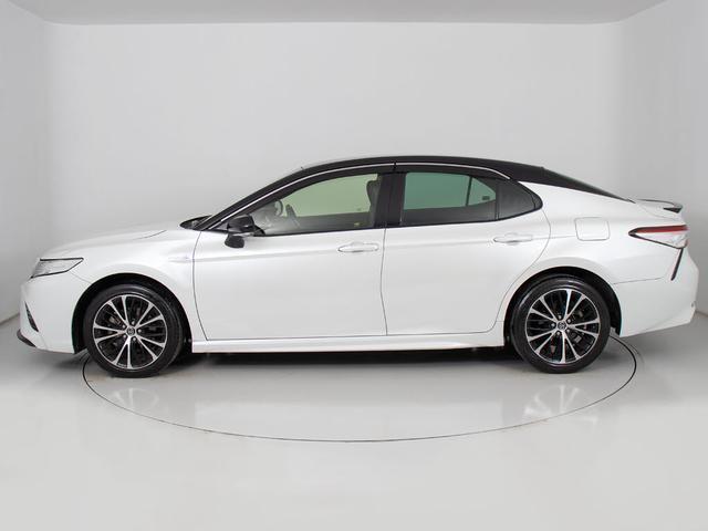 カムリ ＷＳレザーパッケージ　（新品タイヤ装着）（セーフティセンス）（レーダークルーズ）（プリクラッシュ）（ＬＤＡ）（ＢＳＭ）（黒本革シート）（クリアランスソナー）（トランクスポイラー）（メーカーオプションＳＤナビ）（15枚目）