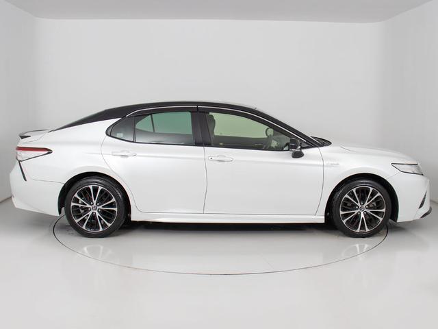 カムリ ＷＳレザーパッケージ　（新品タイヤ装着）（セーフティセンス）（レーダークルーズ）（プリクラッシュ）（ＬＤＡ）（ＢＳＭ）（黒本革シート）（クリアランスソナー）（トランクスポイラー）（メーカーオプションＳＤナビ）（20枚目）